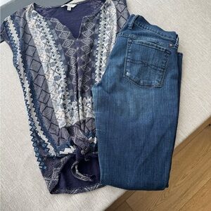 Lucky Brand Dark Blue Skinny Jeans with Short Sleeve Shirt